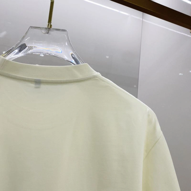 WaterResistant Gucci T-Shirts 126683