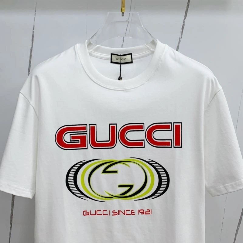 Elegant Gucci T-Shirts 126690