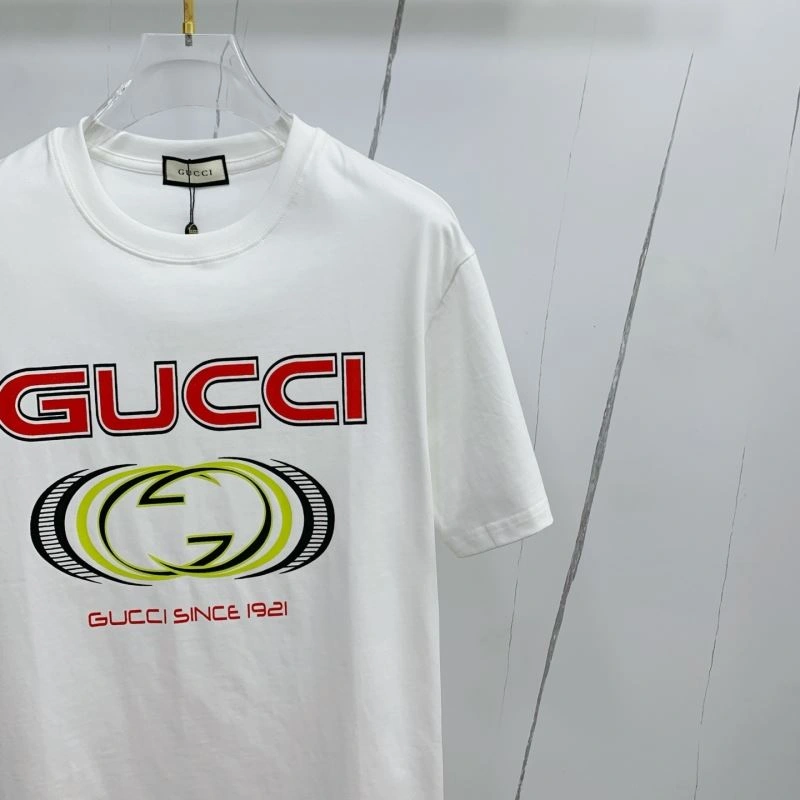 Elegant Gucci T-Shirts 126690