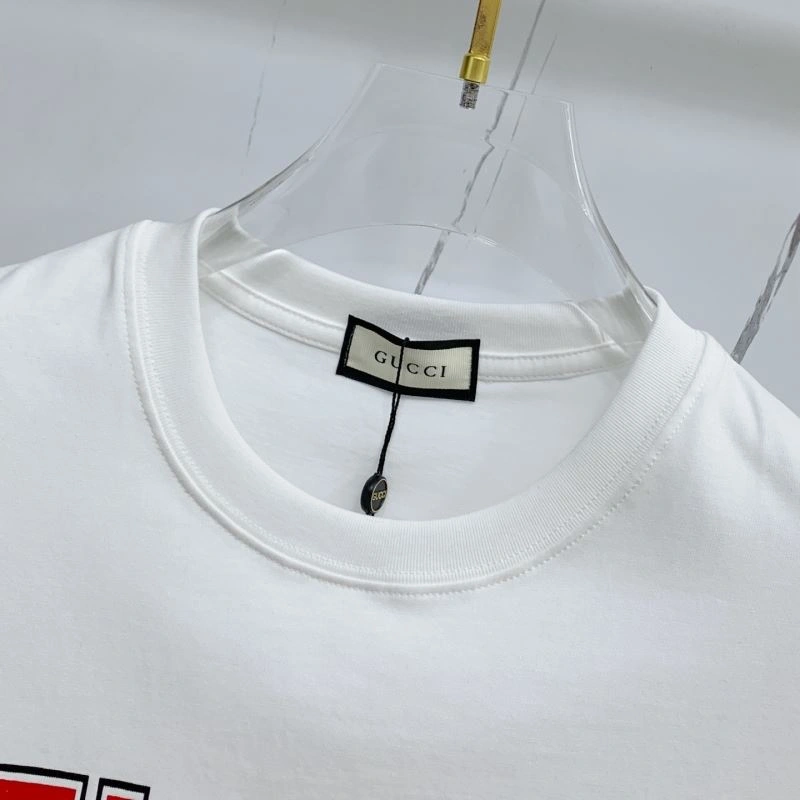 Elegant Gucci T-Shirts 126690