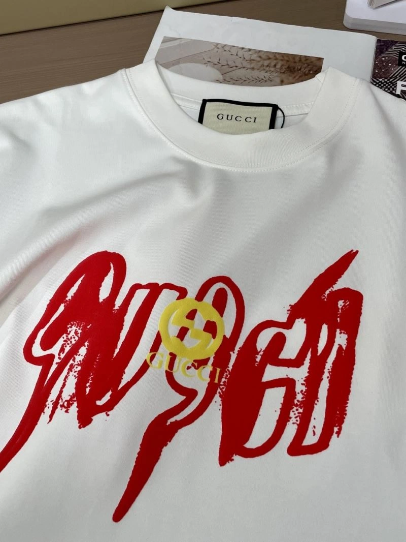 TravelReady Gucci T-Shirts 126661