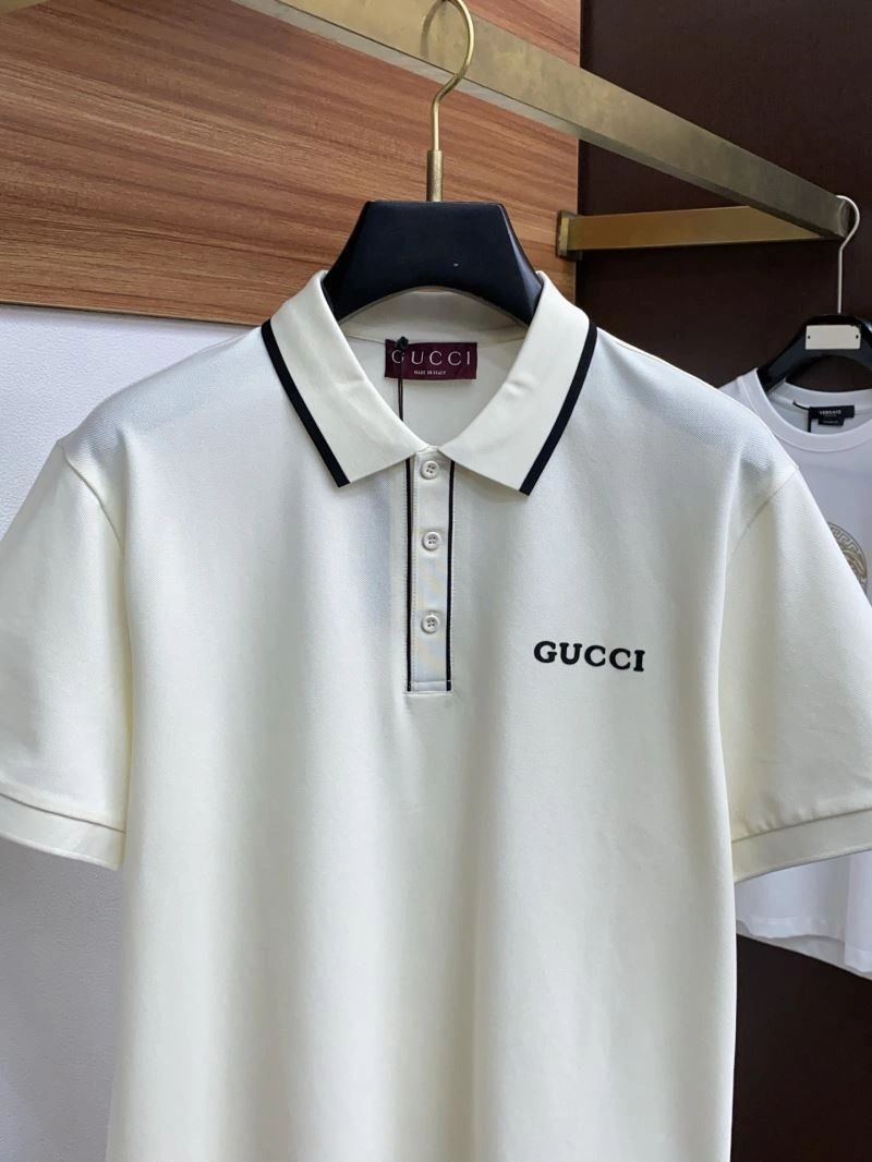 Gucci T-Shirts Soft 126649