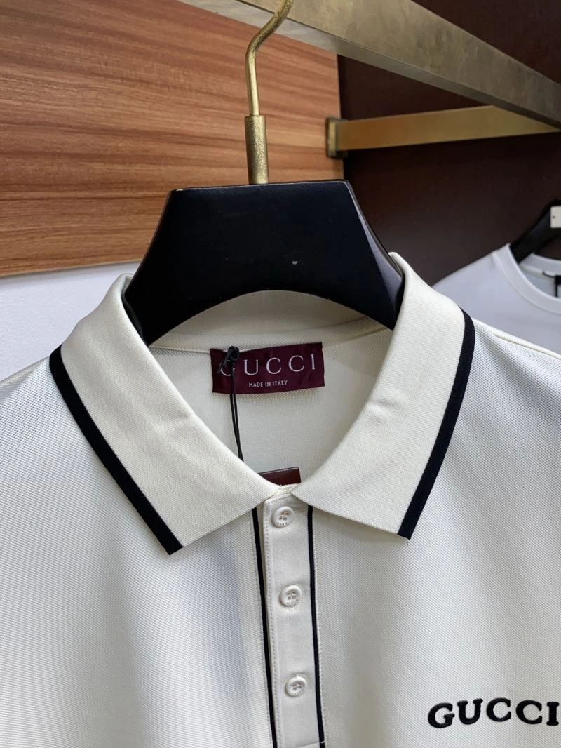 Gucci T-Shirts Soft 126649