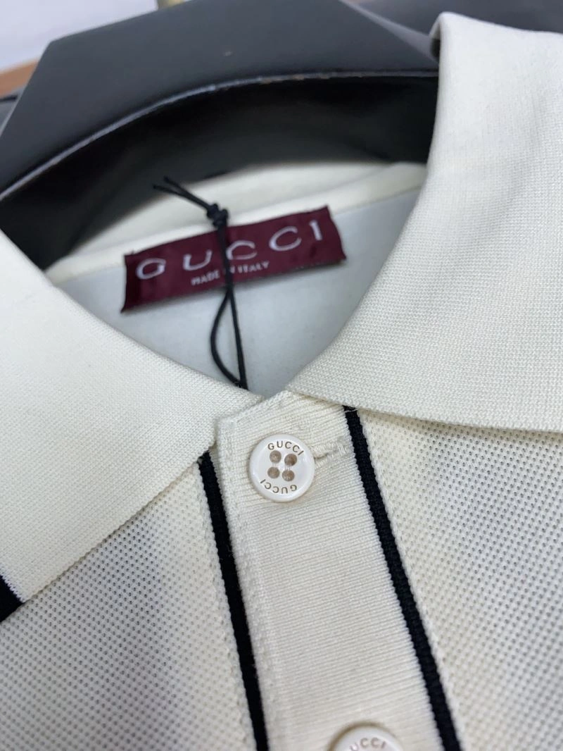 Gucci T-Shirts Soft 126649