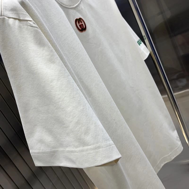 Casual Gucci T-Shirts 126651