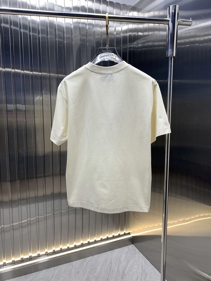 Casual Gucci T-Shirts 126651