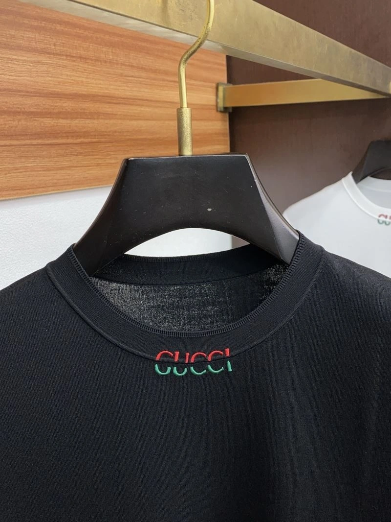 Sleek Gucci T-Shirts 126633