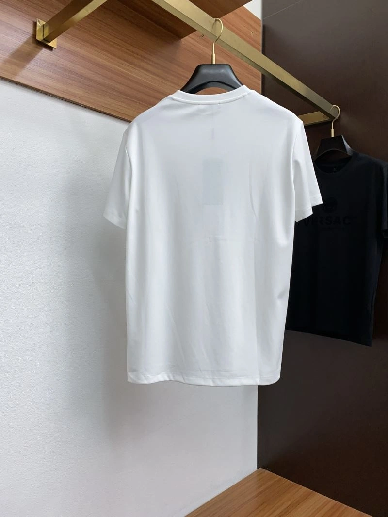 Gucci T-Shirts Refined 126638
