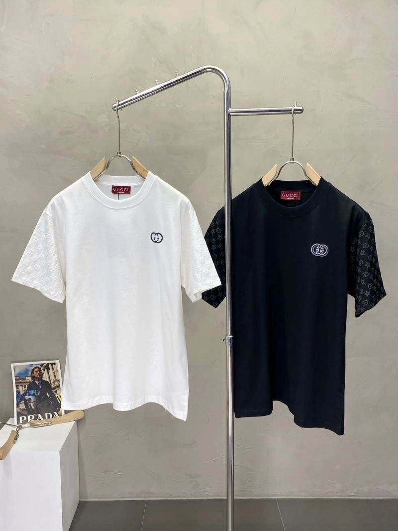 Packable Gucci T-Shirts 126625