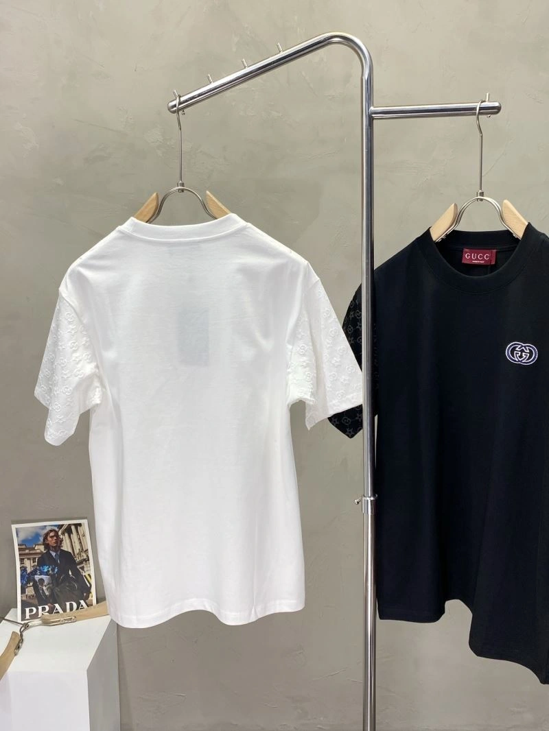 Packable Gucci T-Shirts 126625