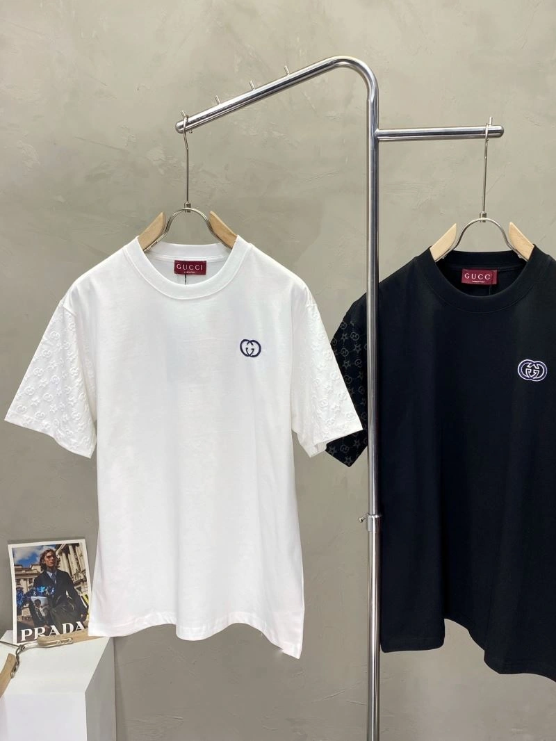 Packable Gucci T-Shirts 126625