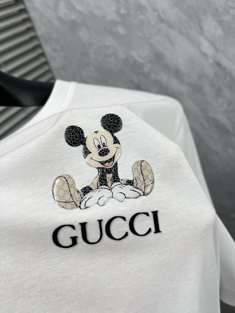 Gucci T-Shirts Lightweight 126621
