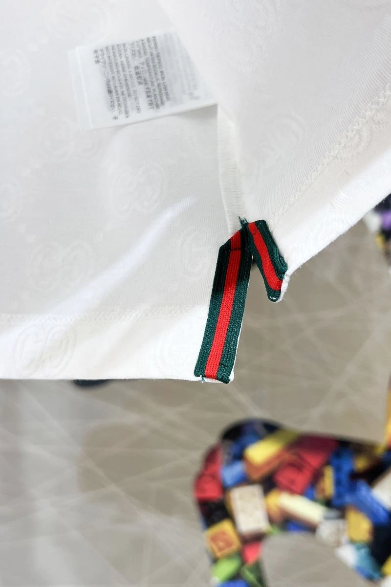 Gucci T-Shirts Durable 126622