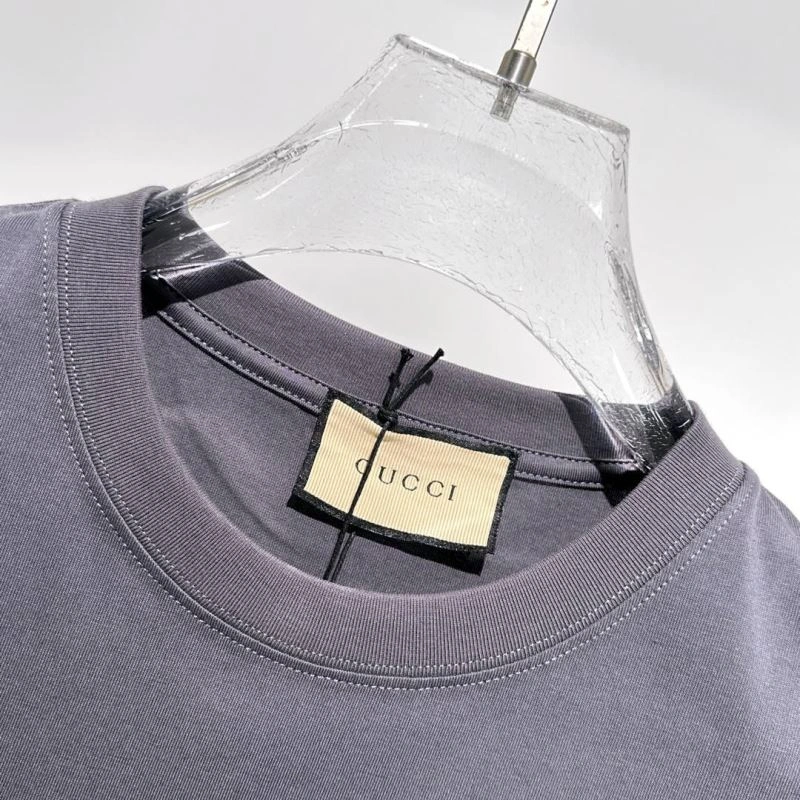 Lightweight Gucci T-Shirts 126614