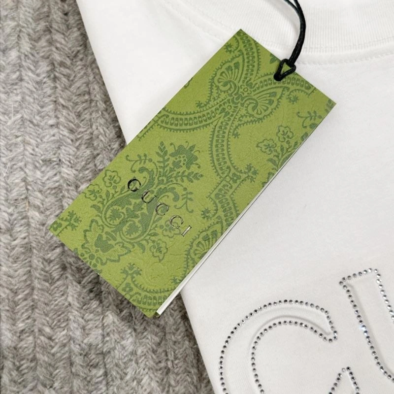 ModernLook Gucci T-Shirts 126594