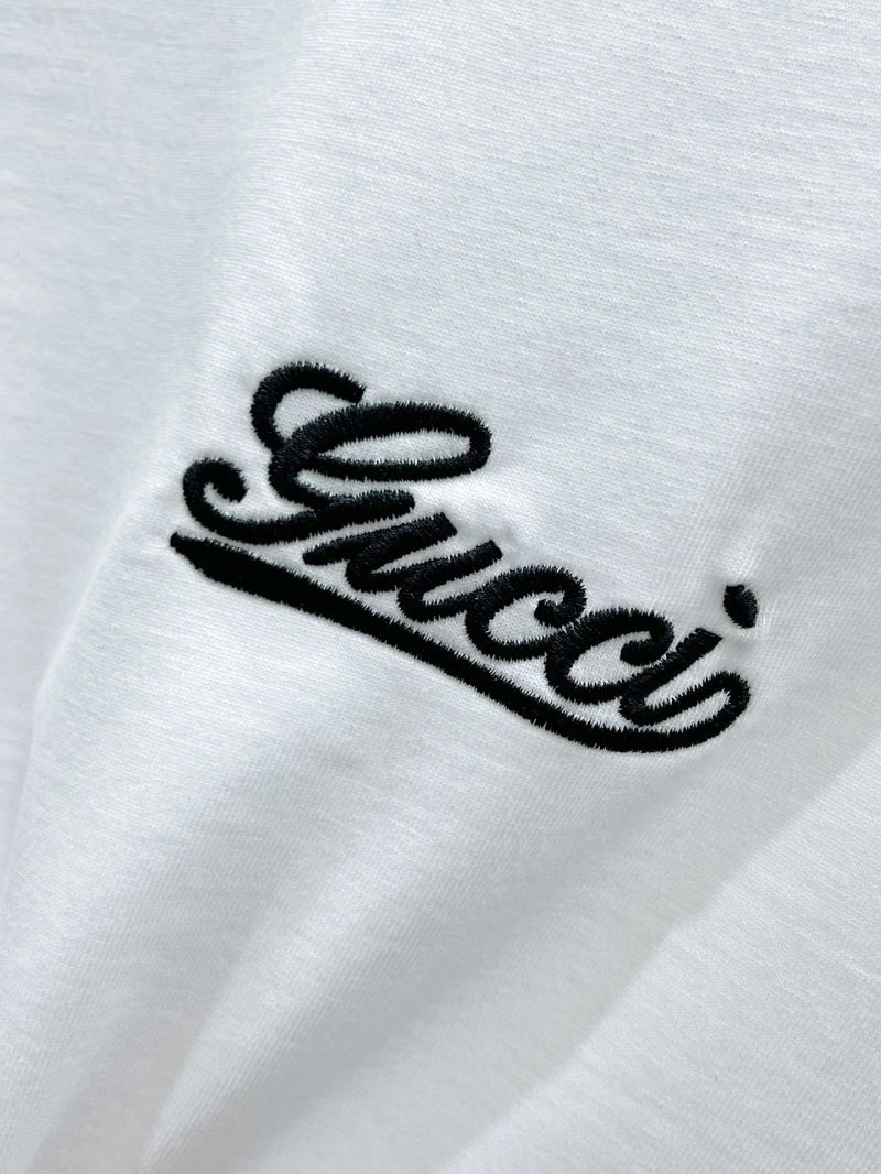 Fashionable Gucci T-Shirts 126588