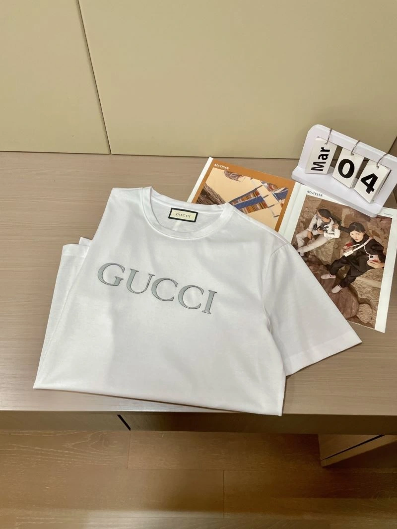 EyeCatching Gucci T-Shirts 126613
