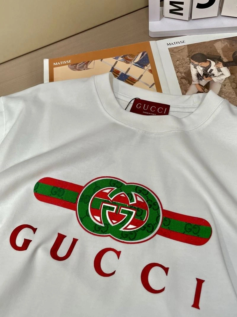 Gucci T-Shirts Attractive 126609