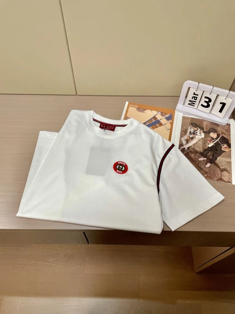 MultiPurpose Gucci T-Shirts 126604