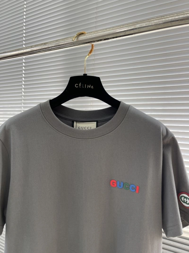 WaterResistant Gucci T-Shirts 126611