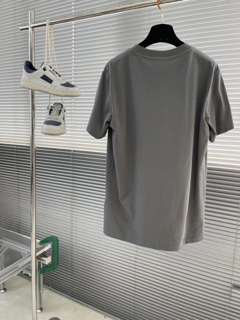 WaterResistant Gucci T-Shirts 126611