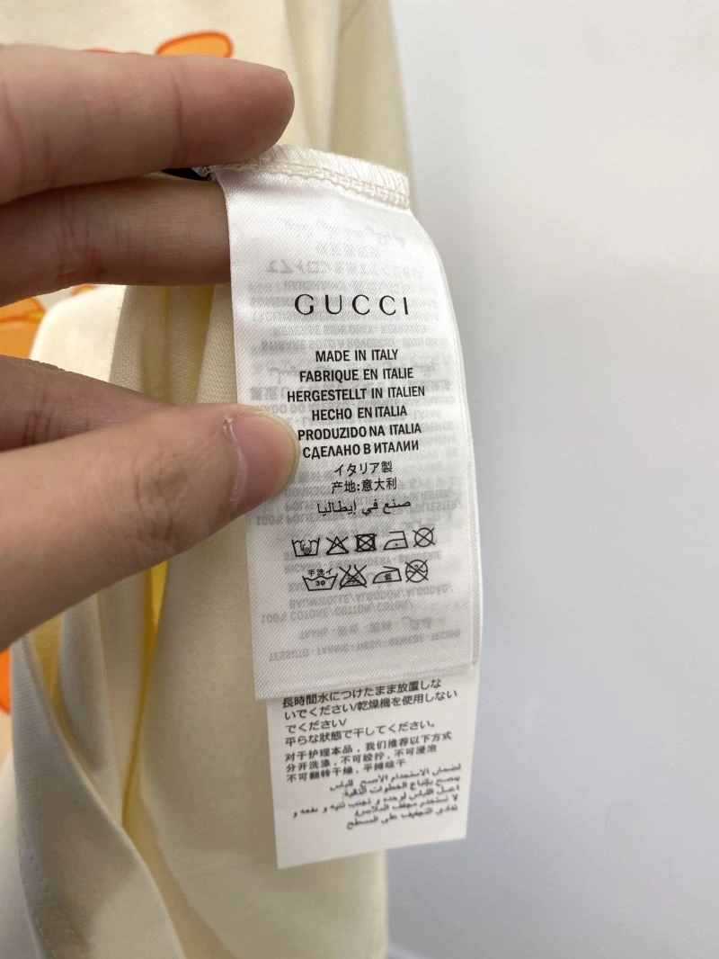 Supportive Gucci T-Shirts 126580