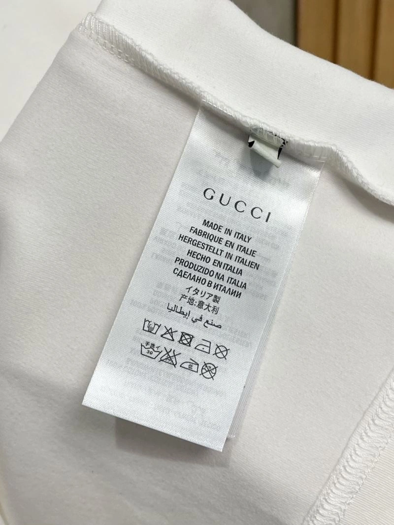Gucci T-Shirts WeatherProof 126573