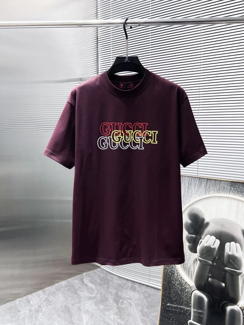 Timeless Gucci T-Shirts 126551