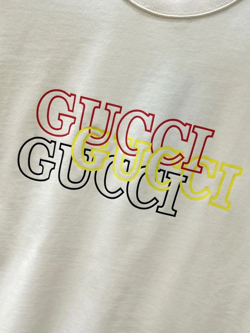 Timeless Gucci T-Shirts 126551