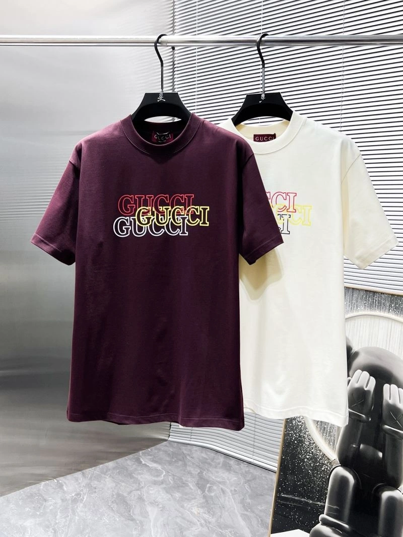 Timeless Gucci T-Shirts 126551