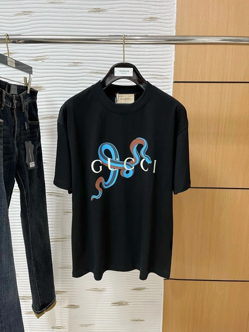 Gucci T-Shirts Lightweight 126542