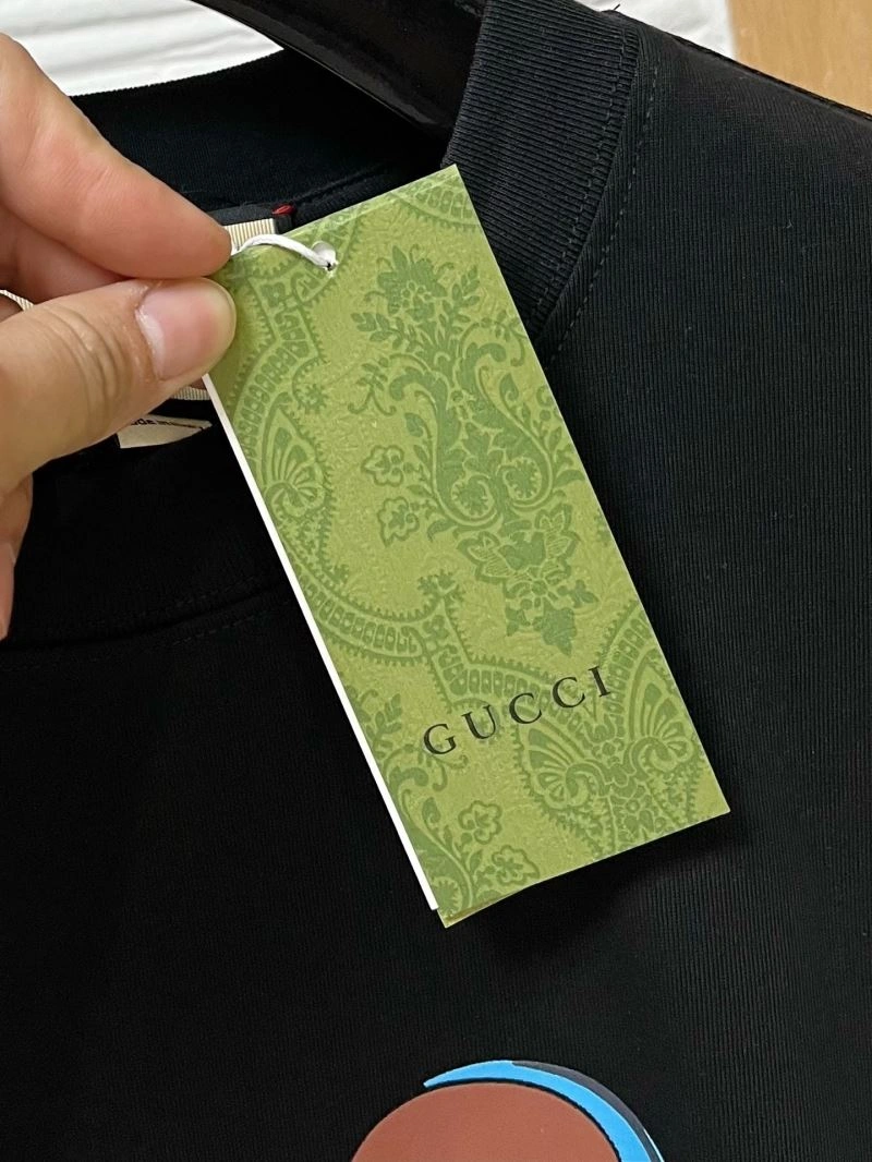 Gucci T-Shirts Lightweight 126542