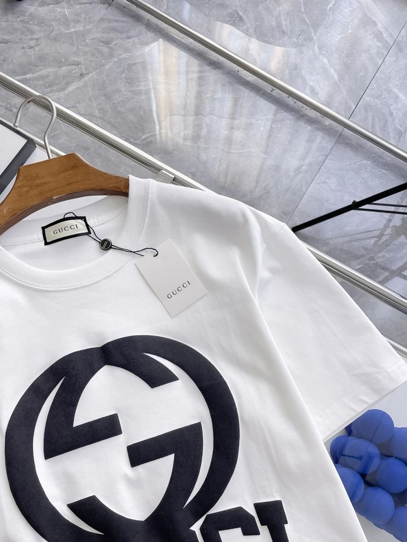 Gucci T-Shirts Minimalist 126545