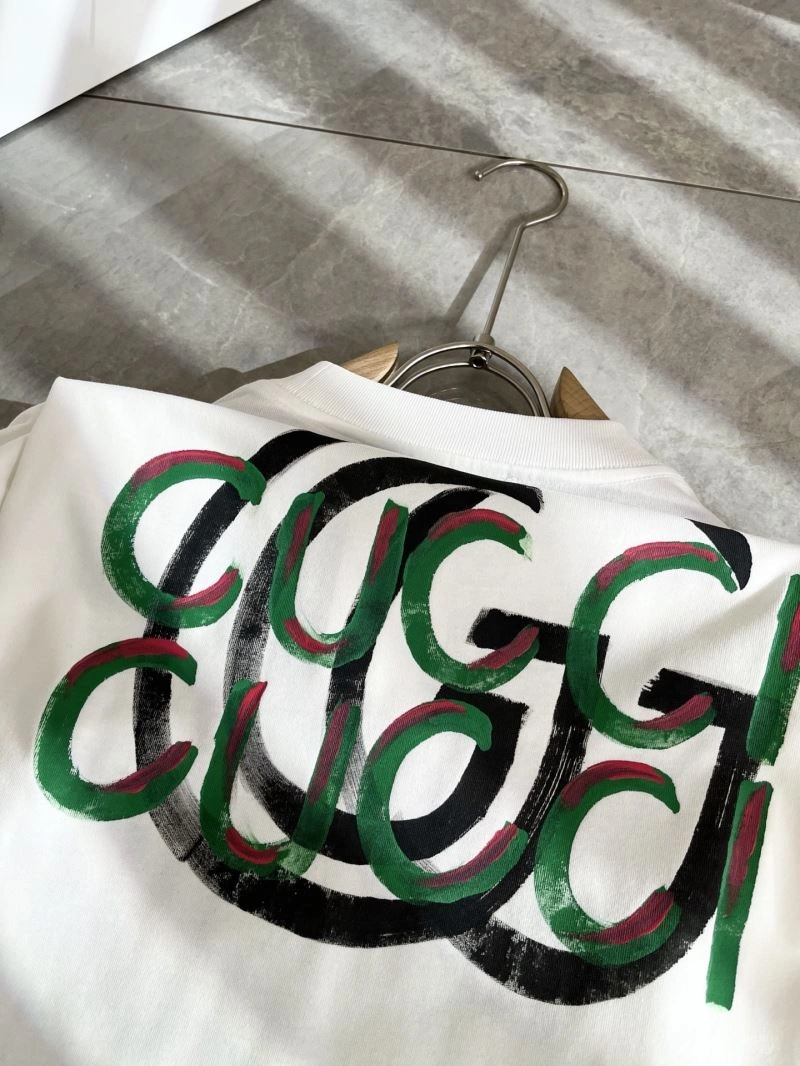 Gucci T-Shirts Supportive 126557