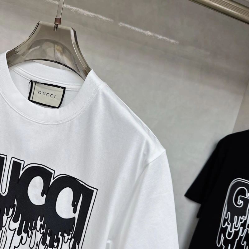 Gucci T-Shirts Minimalist 126563