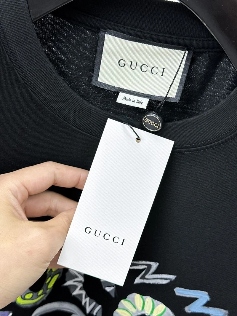 ComfortFit Gucci T-Shirts 126569