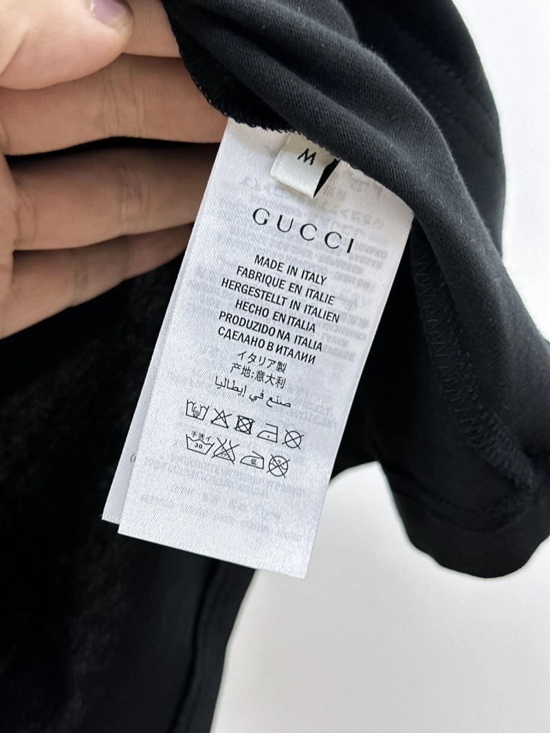 ComfortFit Gucci T-Shirts 126569