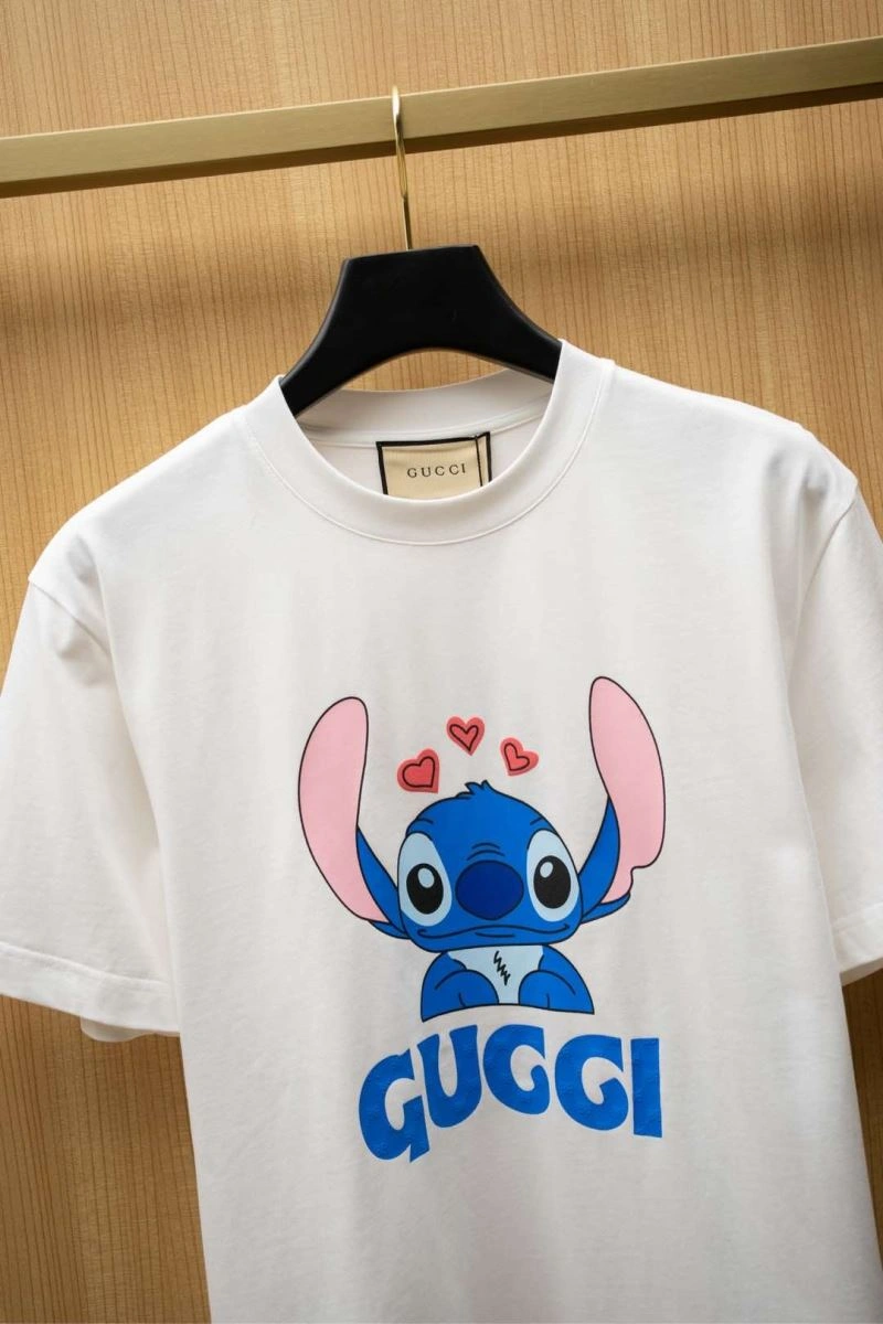 Gucci T-Shirts Trendsetting 126554