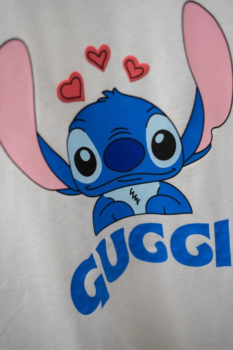 Gucci T-Shirts Trendsetting 126554