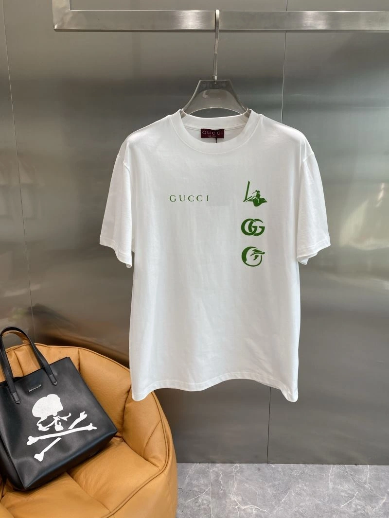 Elegant Gucci T-Shirts 126564