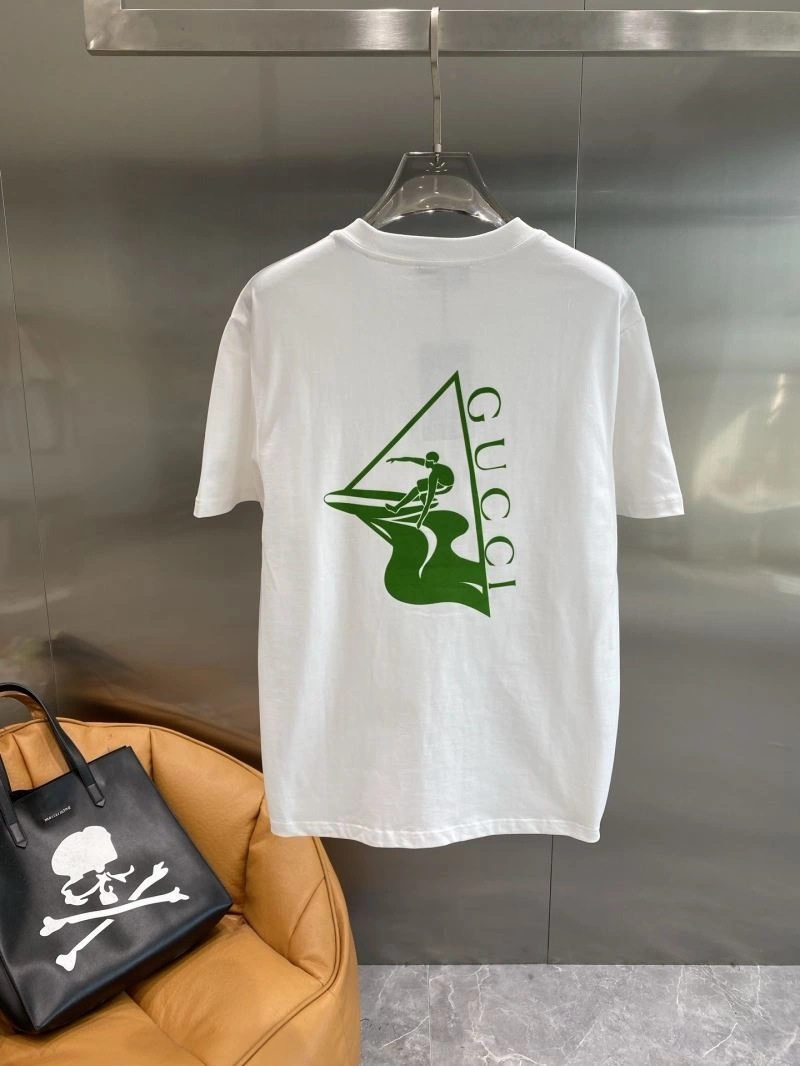 Elegant Gucci T-Shirts 126564