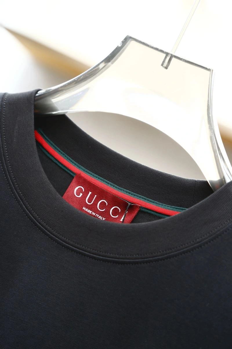 ModernLook Gucci T-Shirts 126559