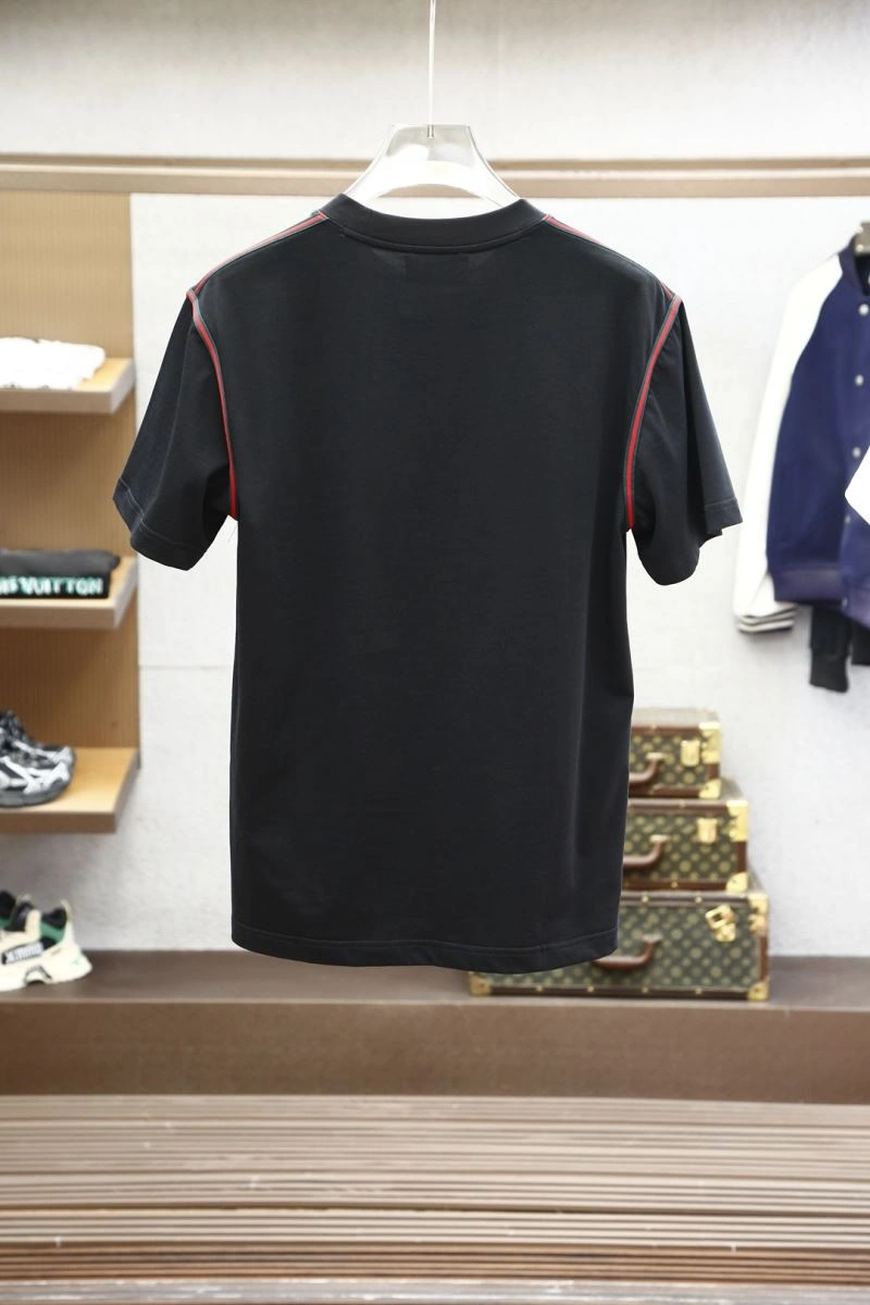 ModernLook Gucci T-Shirts 126559