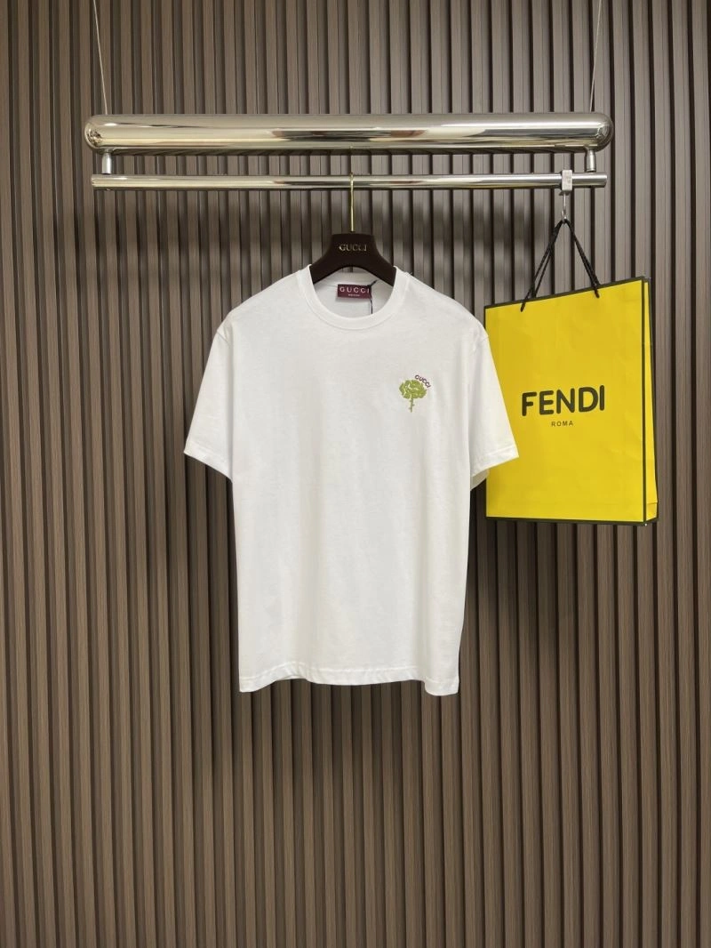 WaterResistant Gucci T-Shirts 126566