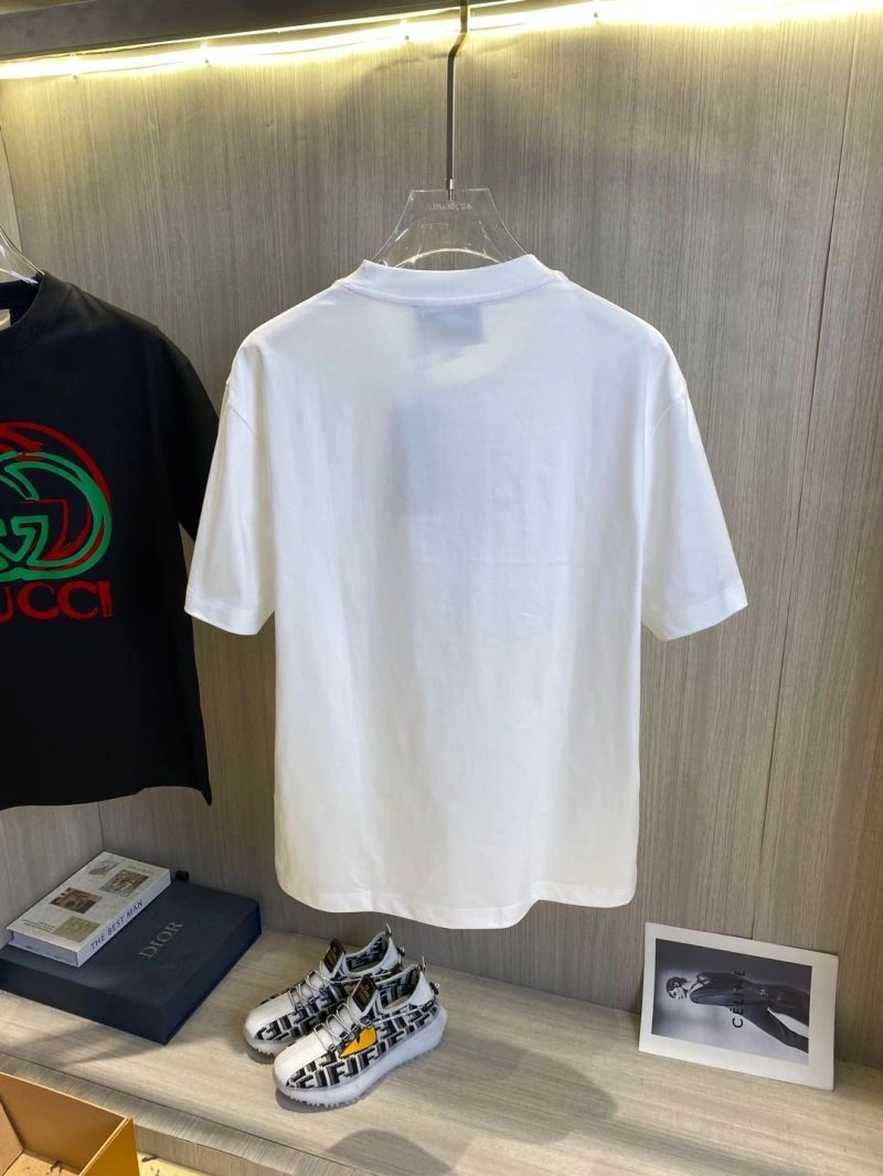 ZeroBulk Gucci T-Shirts 126570