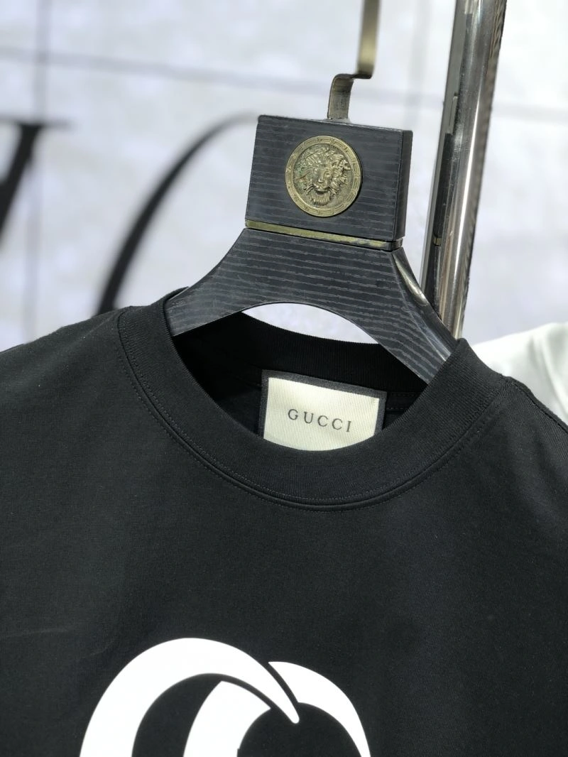 Gucci T-Shirts TimelessDesign 126540