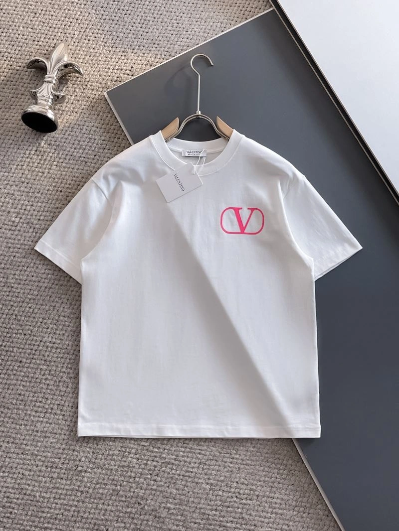 Gucci T-Shirts Versatile 126539