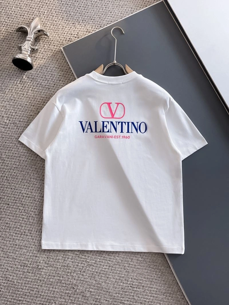 Gucci T-Shirts Versatile 126539
