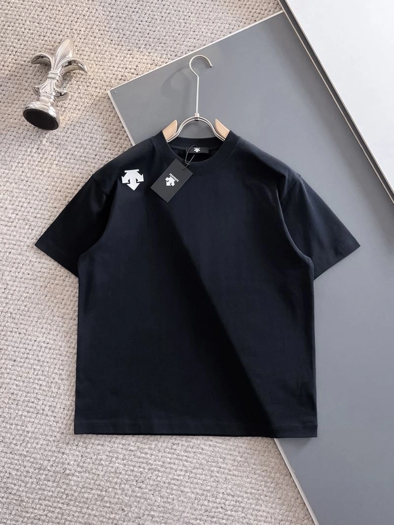 EyeCatching Gucci T-Shirts 126535