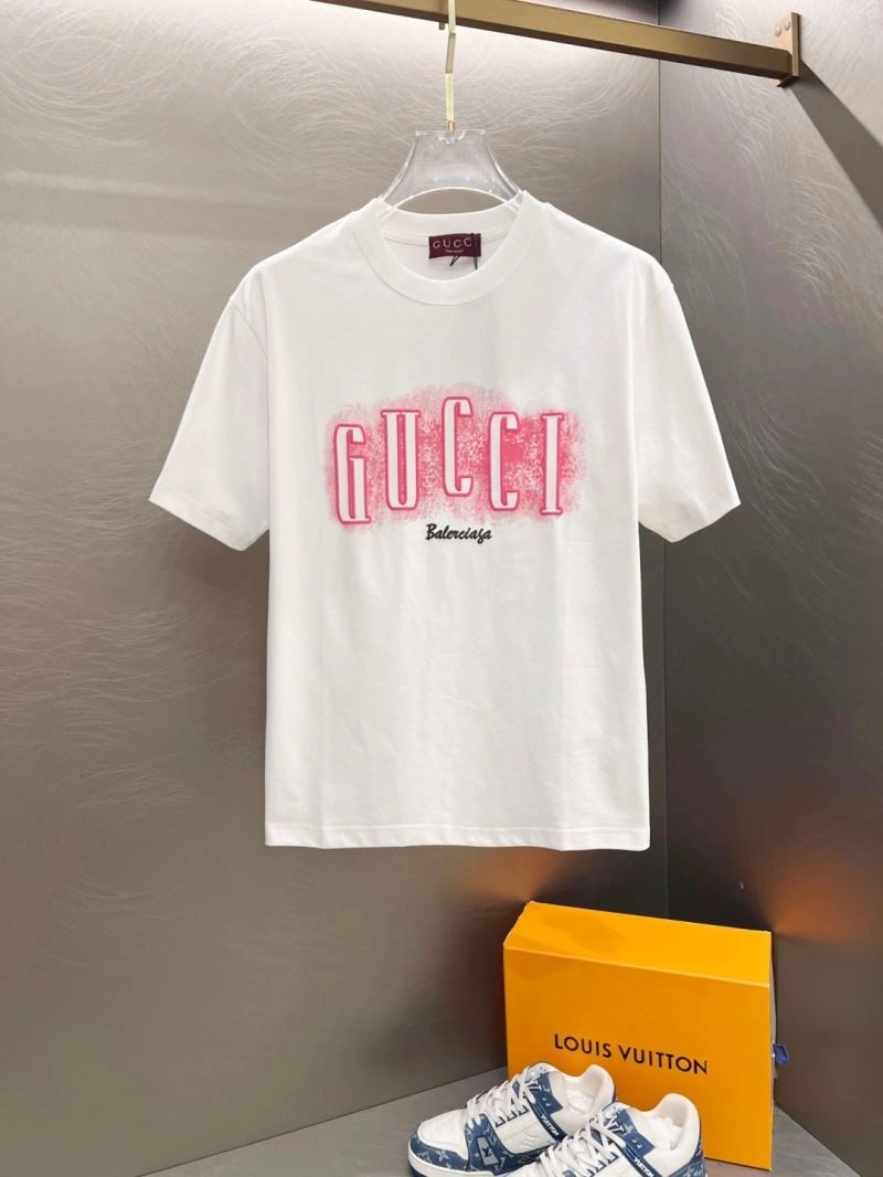 Gucci T-Shirts Modern 126519